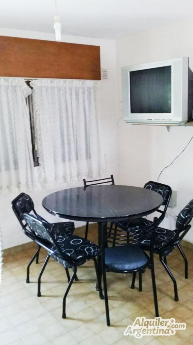 DEPTO EN COMPLEJO CON PISCINA - QUINCHO - ASADORES - FRENTE AL LAGO SAN ROQUE - PARA 5 PERSONAS — foto 8