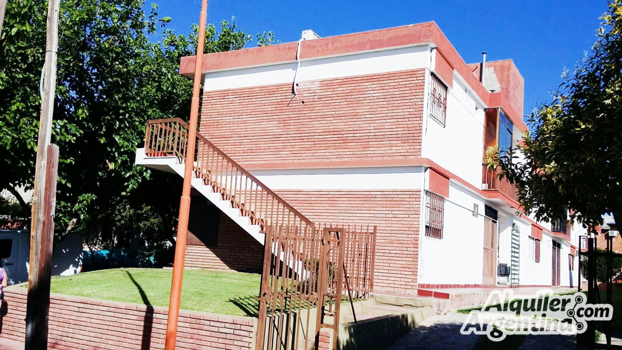 DEPTO EN COMPLEJO CON PISCINA - QUINCHO - ASADORES - FRENTE AL LAGO SAN ROQUE - PARA 5 PERSONAS — foto 14