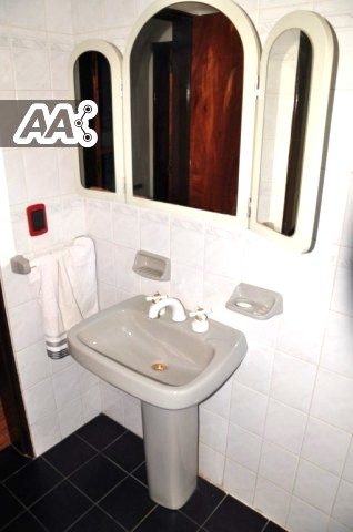 DEPARTAMENTO AMPLIO PARA 6 PERSONAS PRÓXIMO AL CENTRO — foto 6