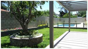 VENTA DE TRIPLEX DE 3 DORMITORIOS EN COMPLEJO DE CATEGORÍA A METROS DEL LAGO. CON COCHERA. PATIO. PISCINA. SALÓN DE USOS MÚLTIPLES. QUINCHO. CAVA. 1° CATEGORIA — foto 6