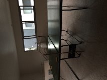 VENTA DE TRIPLEX DE 3 DORMITORIOS EN COMPLEJO DE CATEGORÍA A METROS DEL LAGO. CON COCHERA. PATIO. PISCINA. SALÓN DE USOS MÚLTIPLES. QUINCHO. CAVA. 1° CATEGORIA — foto 12