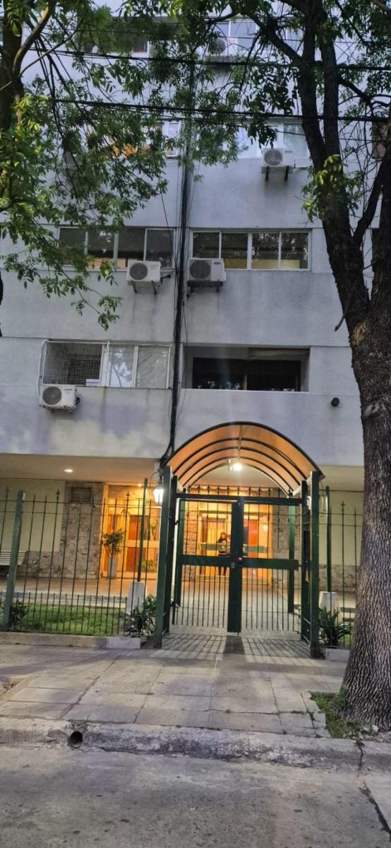Venta Depto 4 ambientes Versailles