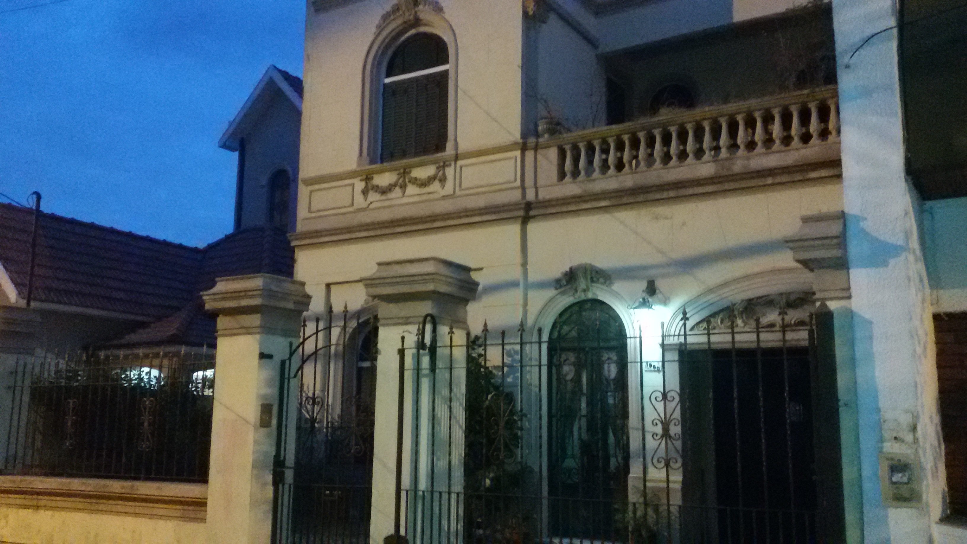 Casona de Estilo en Banfield