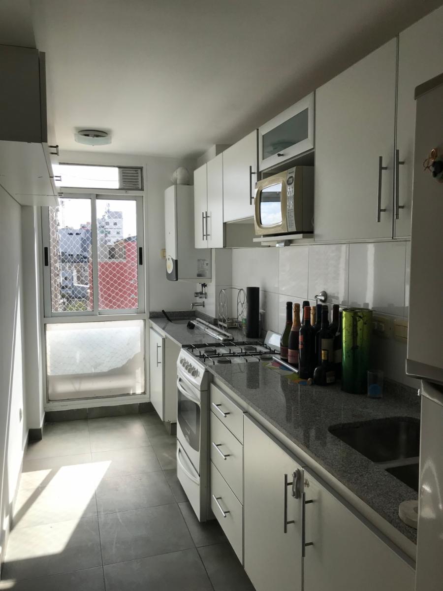 Impecable departamento 3 ambientes c/vestidor-cochera-Balcon-Almagro — foto 2