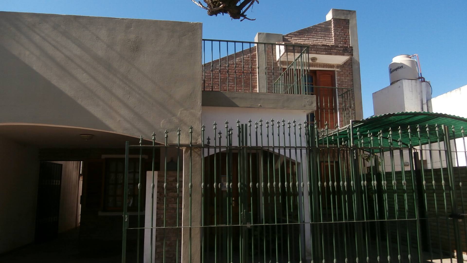 Nicxel Servicios Inmobiliarios: Vende Casa en el centro de Reconquista - 3