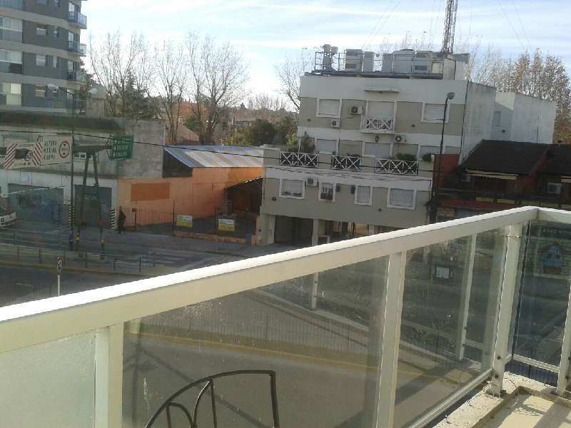 Departamento de 3 ambientes con balcón aterrazado. — foto 3