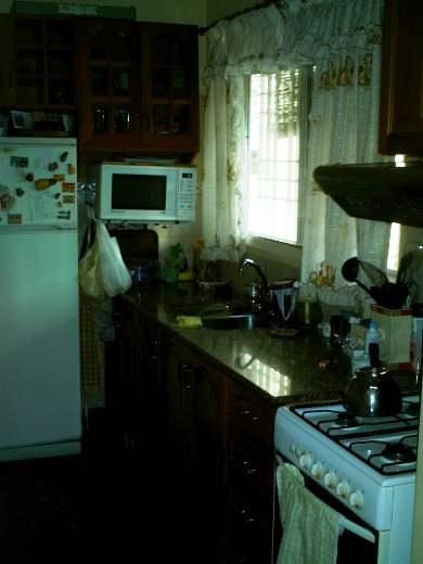 IMPORTANTE PROPIEDAD!! CASA CON BALCÓN AL FRENTE - EN 2 PLANTAS — foto 10