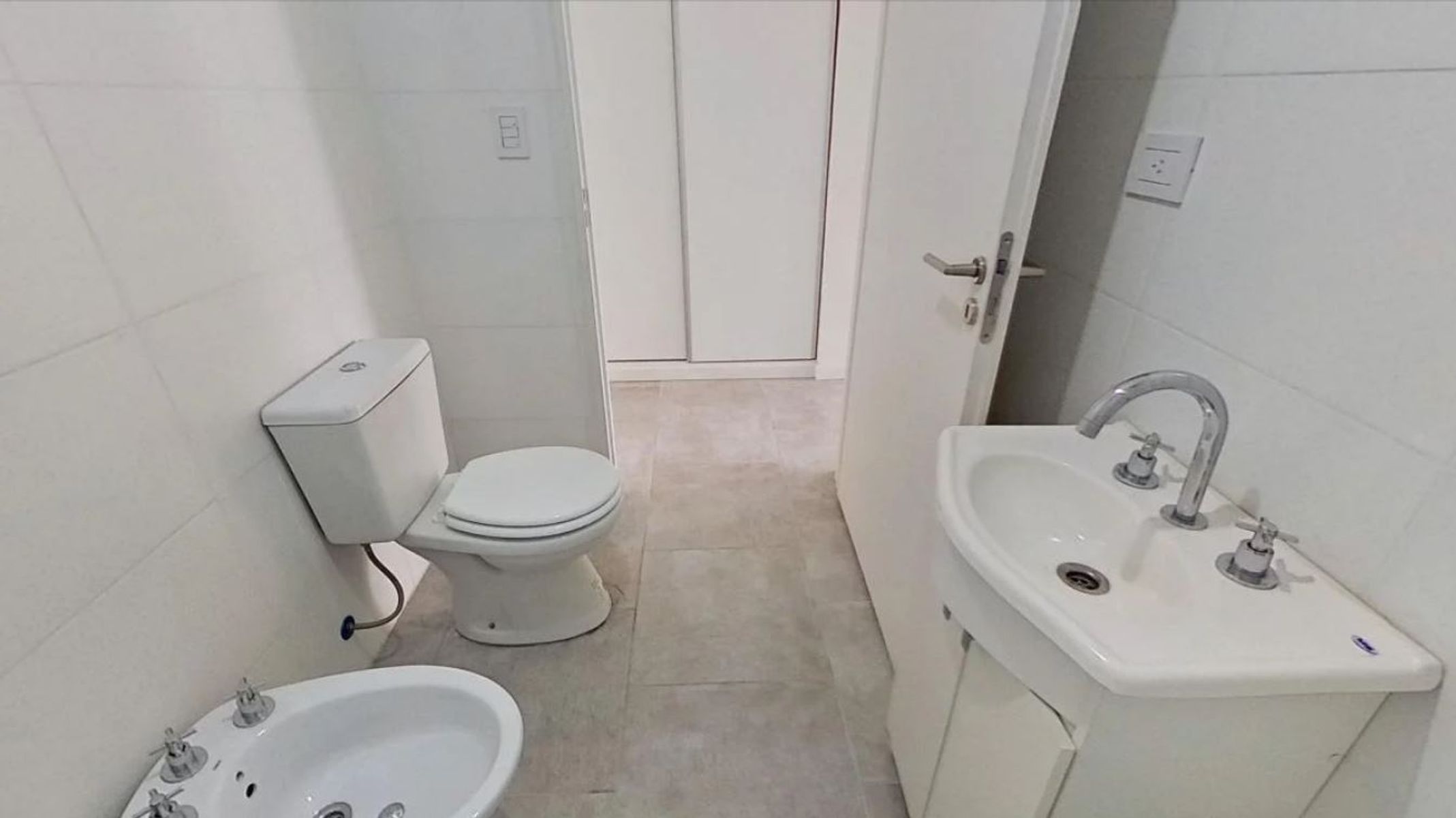 Departamento 3 Ambientes De Casi 100mt2 Con Cochera , Villa Luro (venta Con Inquilino ) Alquilado - 18