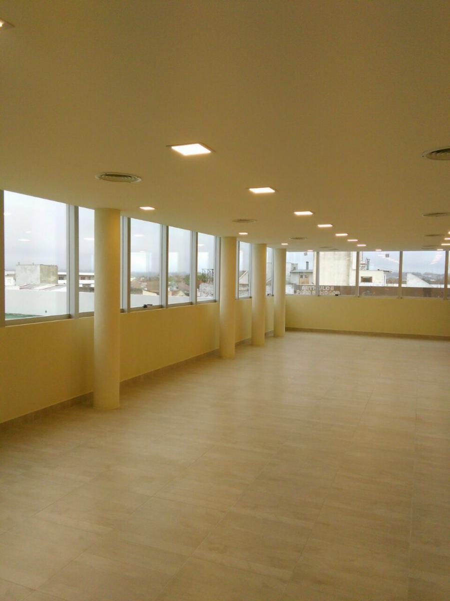 OFICINA ZONA HPC- CON COCHERA - 1