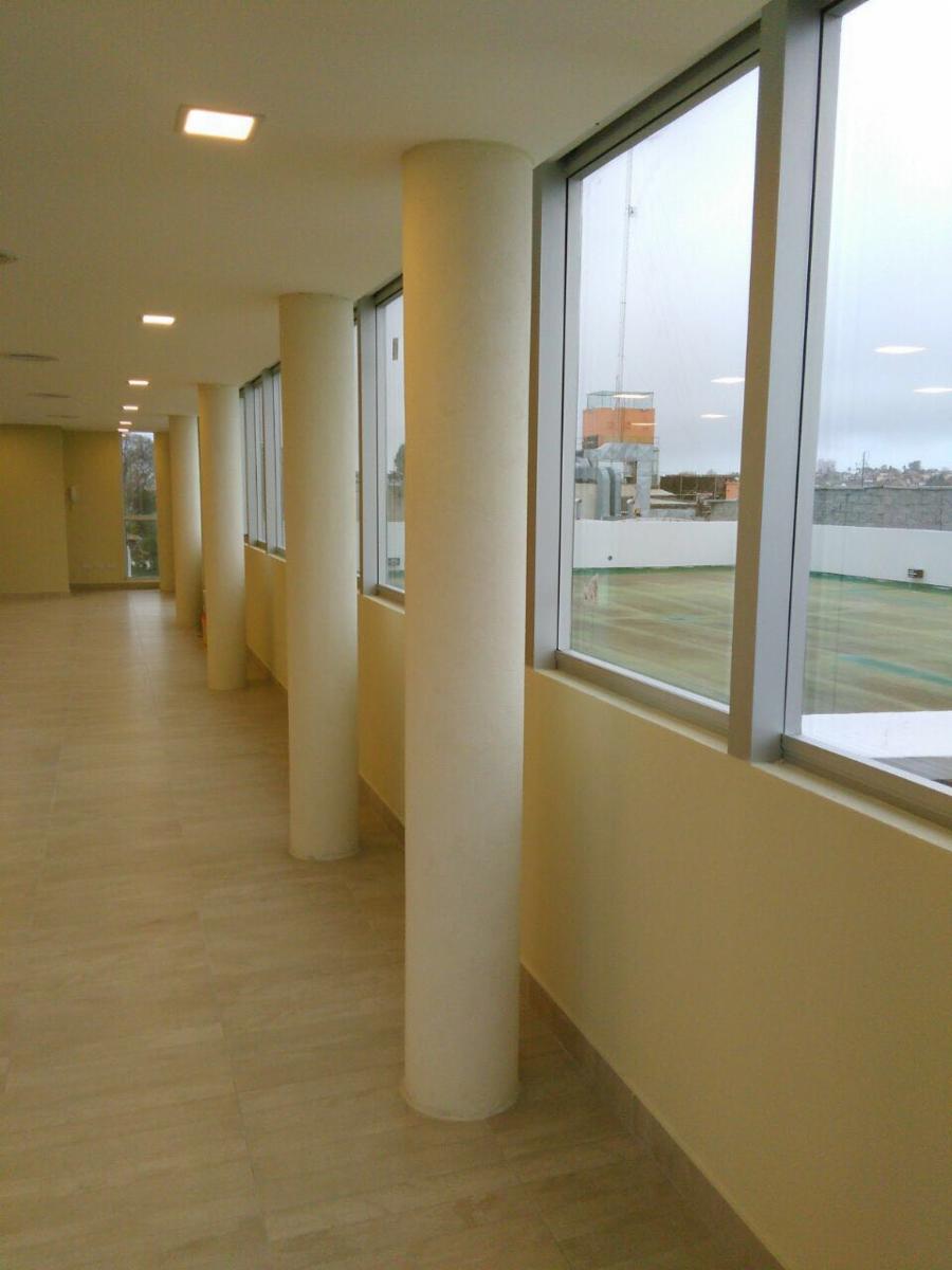 OFICINA ZONA HPC- CON COCHERA - 3