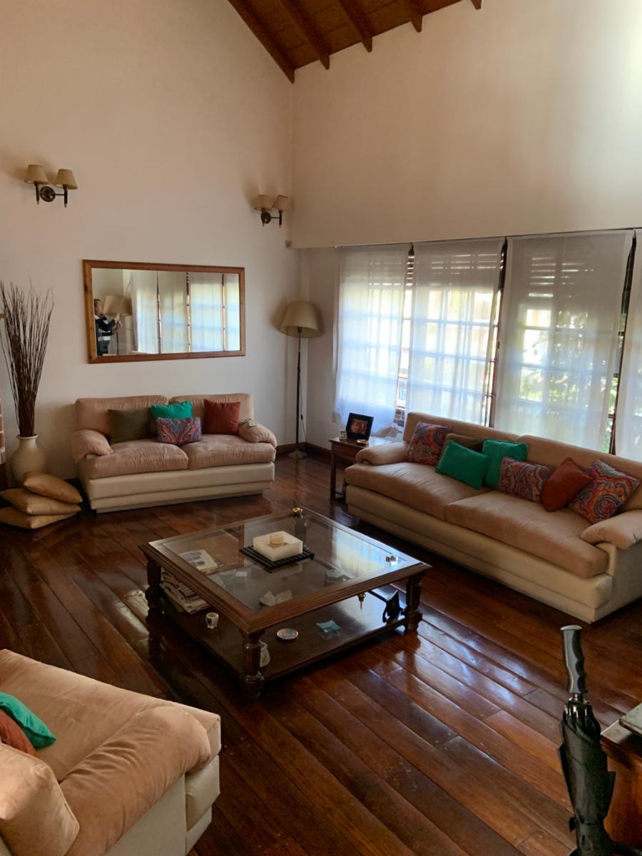 NUEVO VALOR APTA CREDITO VENTA CHALET DE GRAN CATEGORÍA S/ 2 LOTESDE 600m2 C.JARDIN — foto 4