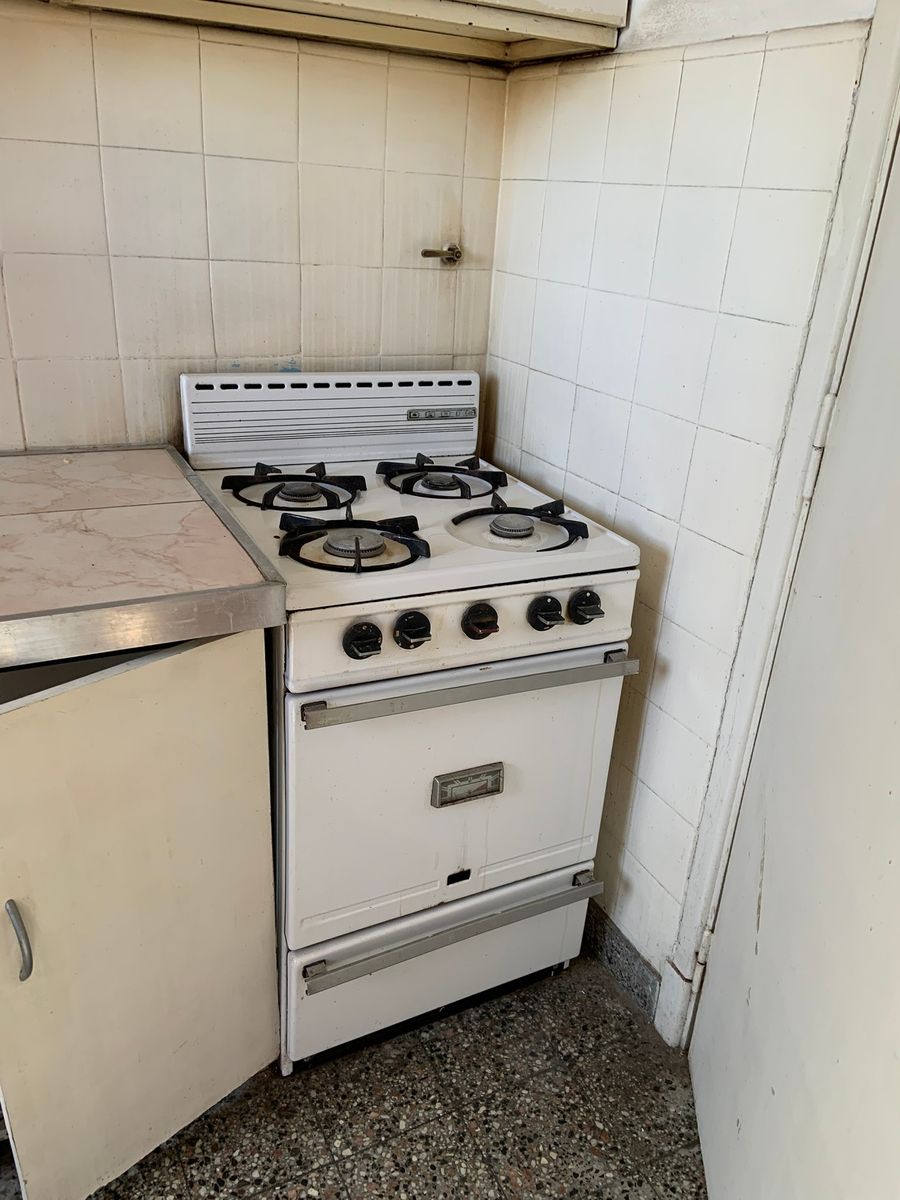 VENTA DE DEPARTAMENTO DE 3 AMPLIOS AMBIENTES EN C.jARDIN — foto 3