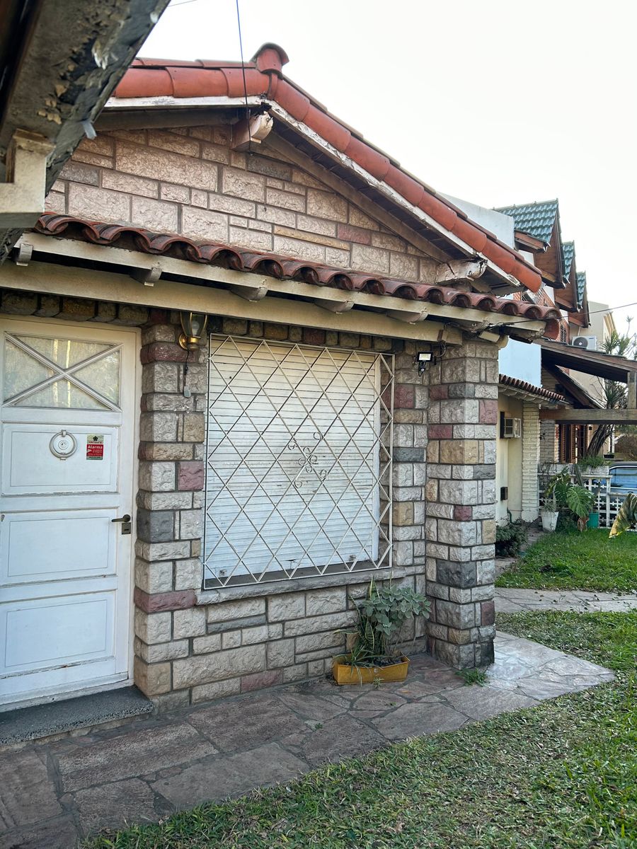 NUEVO VALOR VENTA INMEDIATA DE CHALET MUY BUENA UBICACION.CIUDAD JARDIN — foto 3