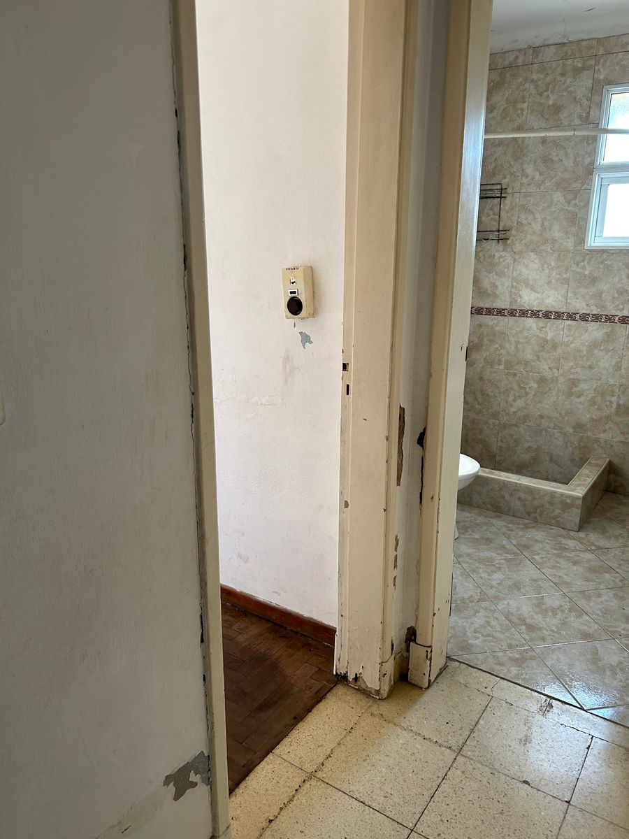 NUEVO VALOR VENTA INMEDIATA DE CHALET MUY BUENA UBICACION.CIUDAD JARDIN — foto 4