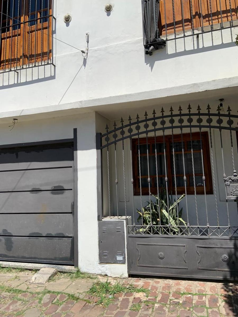 VENTA PH EN 2 PLANTAS EXCELENTE ESTADO .M.CORONADO