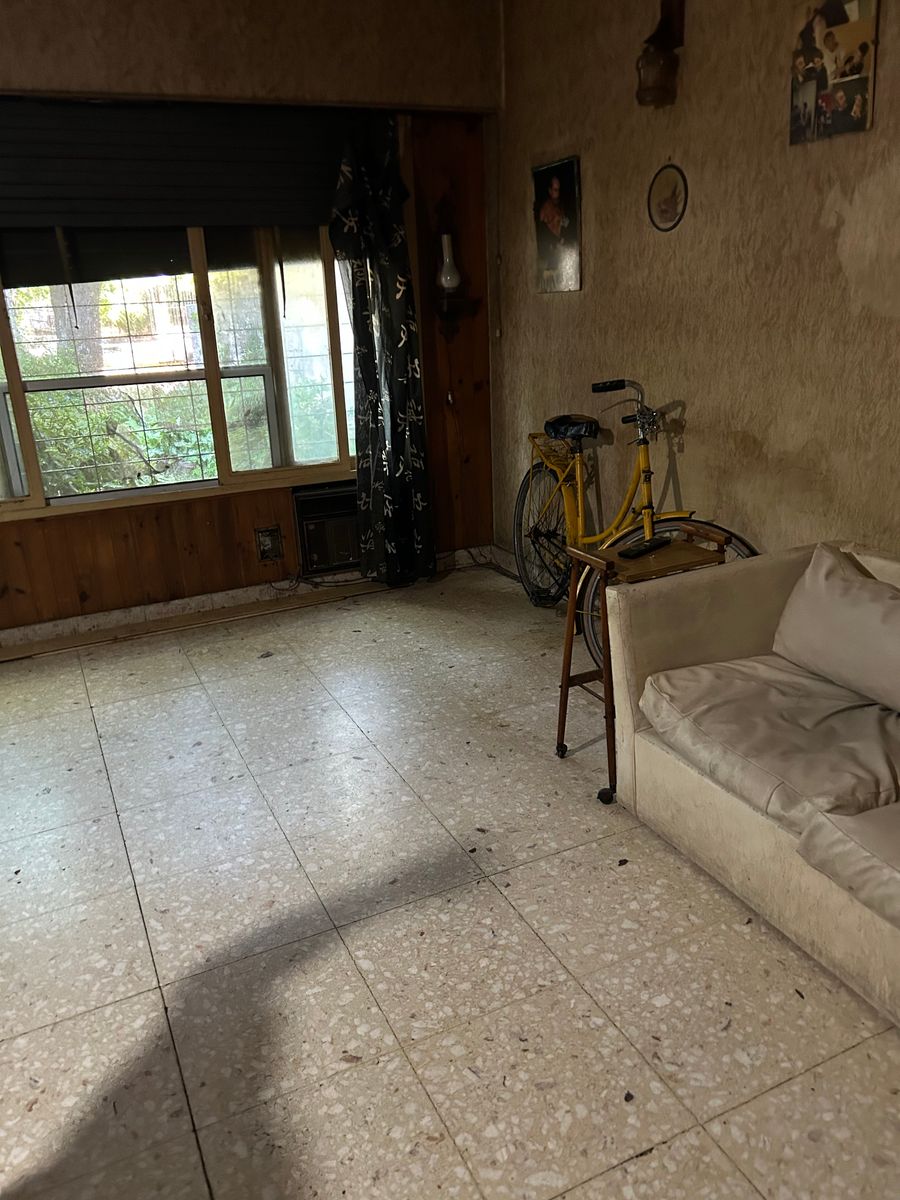 VENTA DE CHALET SOBRE LOTE PROPIO EN IMPORTANTE AVENIDA CIUDAD JARDIN — foto 9