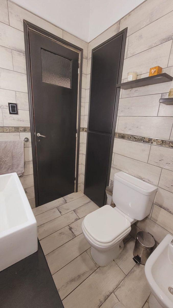 VENTA DE EXCELENTE PROPIEDAD CON PISCINA,HURLINGHAM - 10