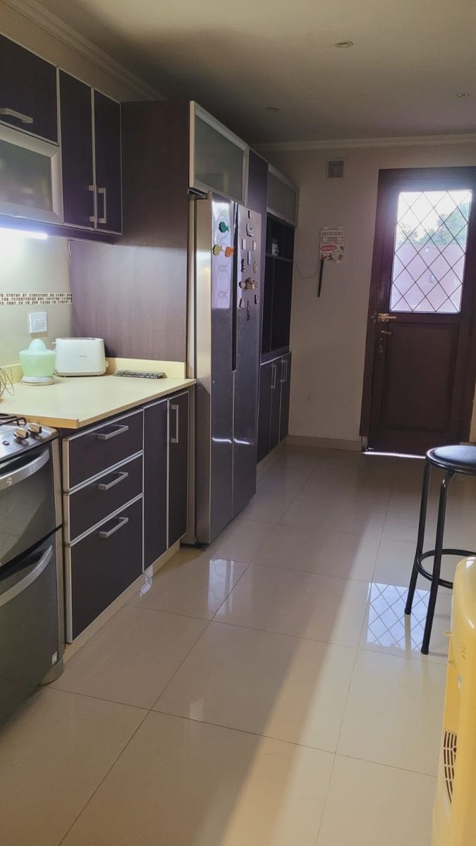 VENTA DE EXCELENTE PROPIEDAD CON PISCINA,HURLINGHAM - 15