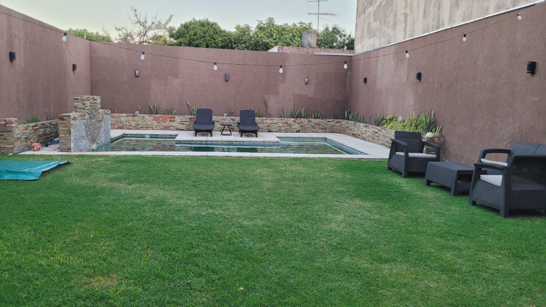VENTA DE EXCELENTE PROPIEDAD CON PISCINA,HURLINGHAM - 18