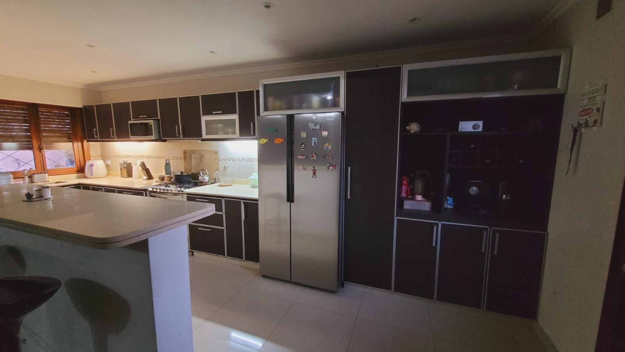 VENTA DE EXCELENTE PROPIEDAD CON PISCINA,HURLINGHAM - 22