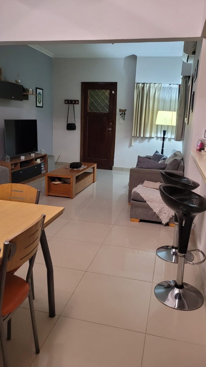VENTA DE EXCELENTE PROPIEDAD CON PISCINA,HURLINGHAM - 23