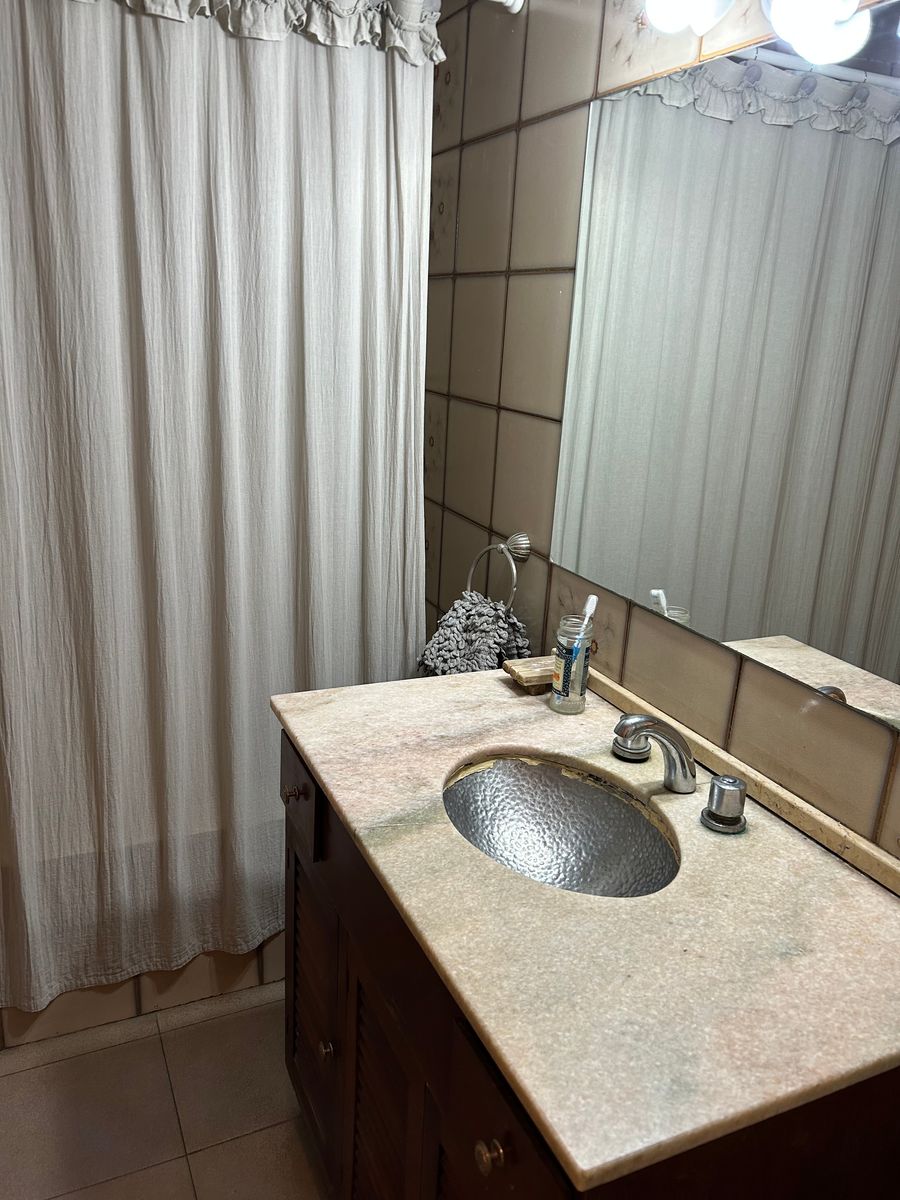 VENTA DE DEPARTAMENTO APTO CREDITO DE 3 AMBIENTES EN ZONA COMERCIAL CIUDAD JARDIN — foto 3