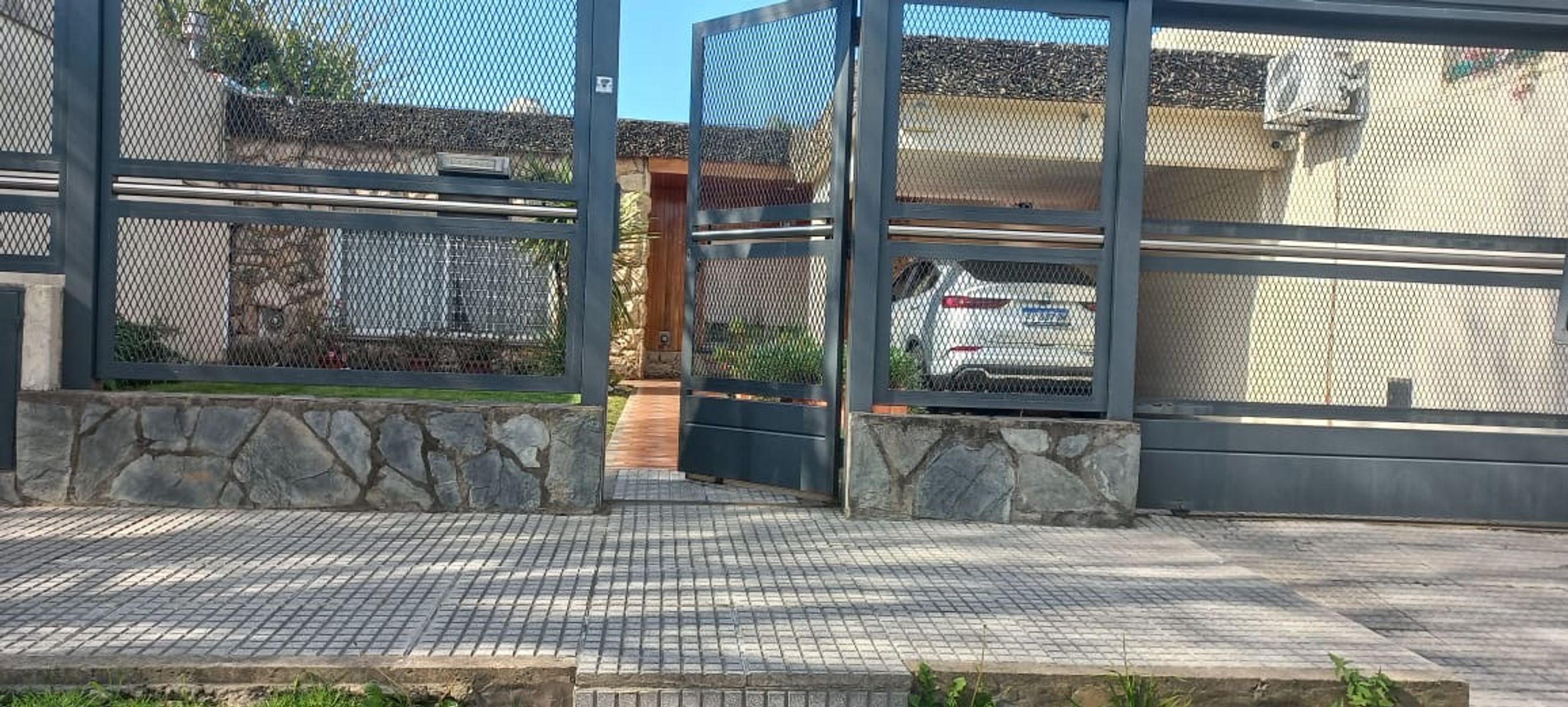 VENTA DE CASA EN EXCELENTE ESTADO MAS AMPLIO DEPARTAMENTO DE 2 AMBIENTES ZONA CLUB SITAS EL PALOMAR - 3