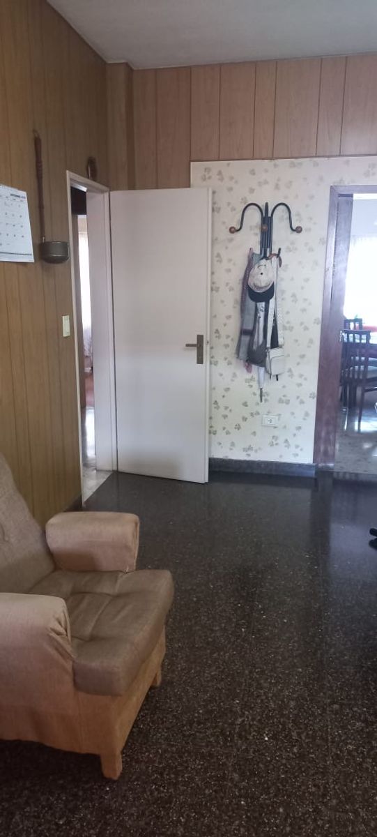 VENTA DE CASA EN EXCELENTE ESTADO MAS AMPLIO DEPARTAMENTO DE 2 AMBIENTES ZONA CLUB SITAS EL PALOMAR - 20