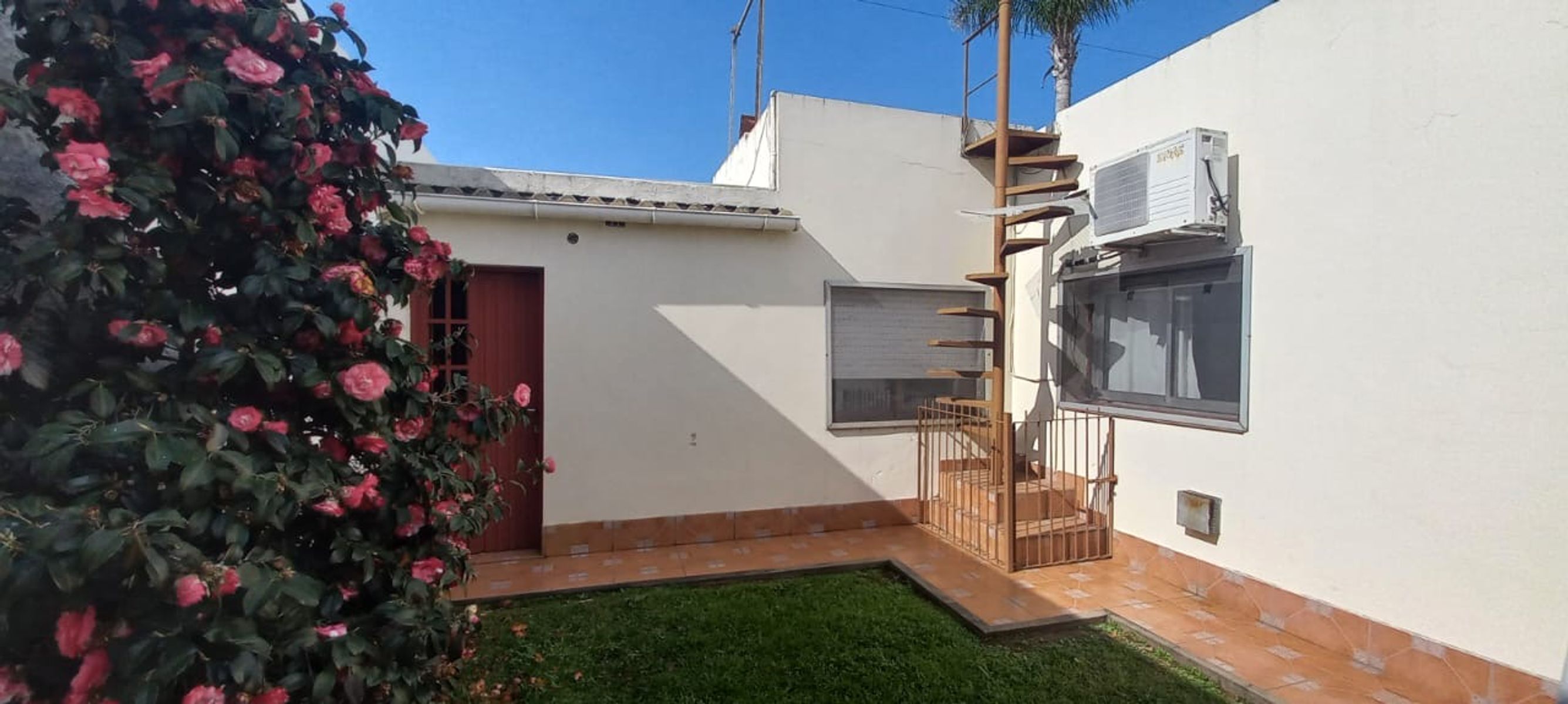 VENTA DE CASA EN EXCELENTE ESTADO MAS AMPLIO DEPARTAMENTO DE 2 AMBIENTES ZONA CLUB SITAS EL PALOMAR - 26