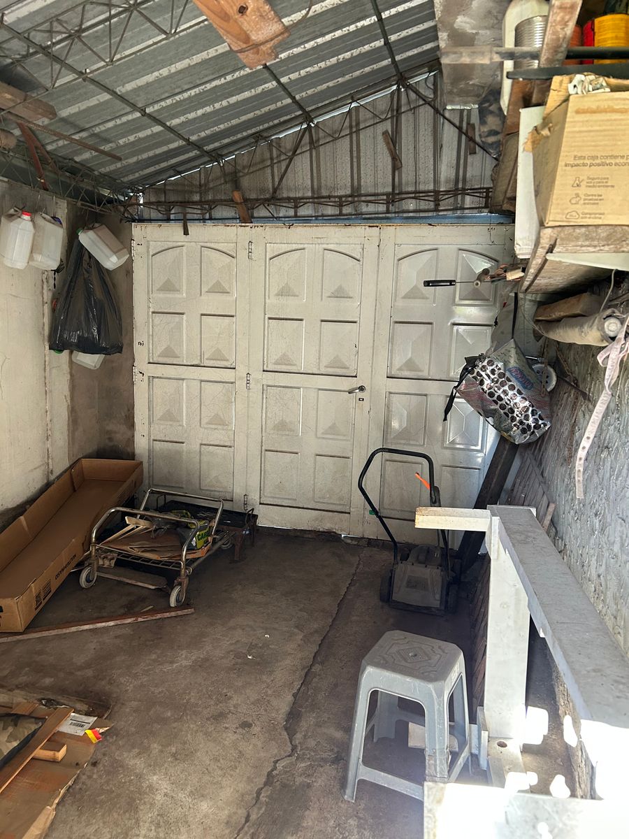 VENDE CHALET EN EXCELENTE ZONA Y UBICACION DE MARTIN CORONADO — foto 13