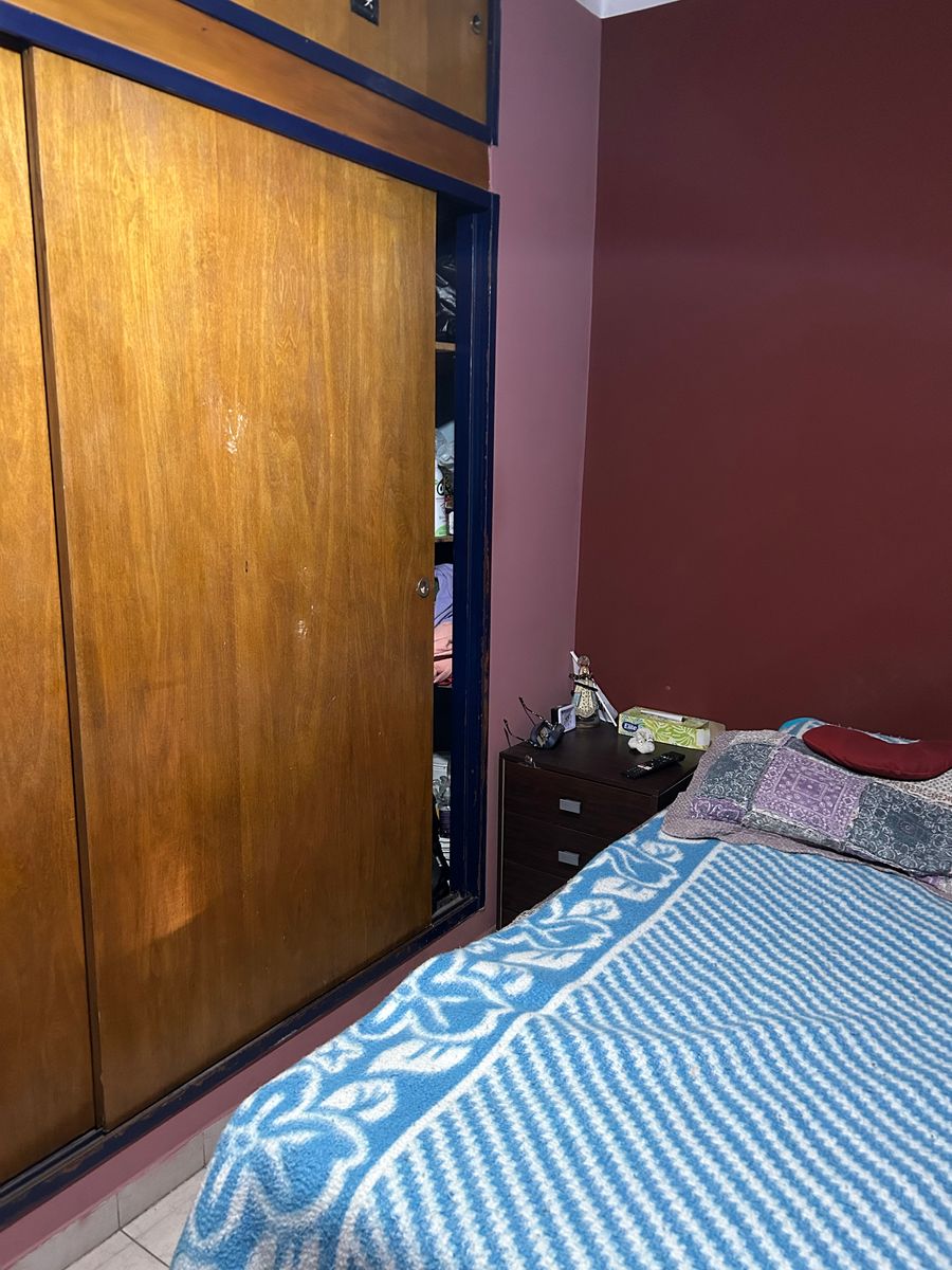 VENDE CHALET EN EXCELENTE ZONA Y UBICACION DE MARTIN CORONADO - 19