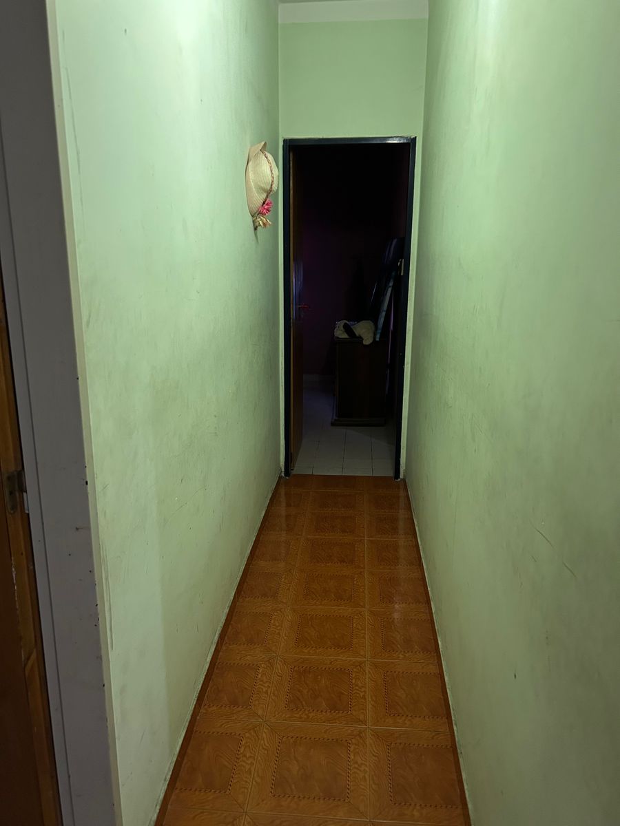 VENDE CHALET EN EXCELENTE ZONA Y UBICACION DE MARTIN CORONADO - 23