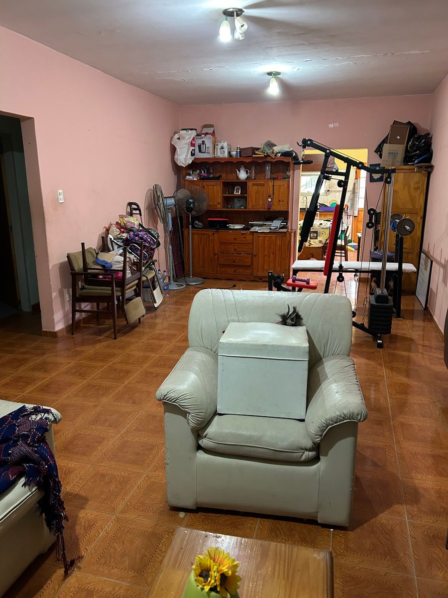 VENDE CHALET EN EXCELENTE ZONA Y UBICACION DE MARTIN CORONADO - 29