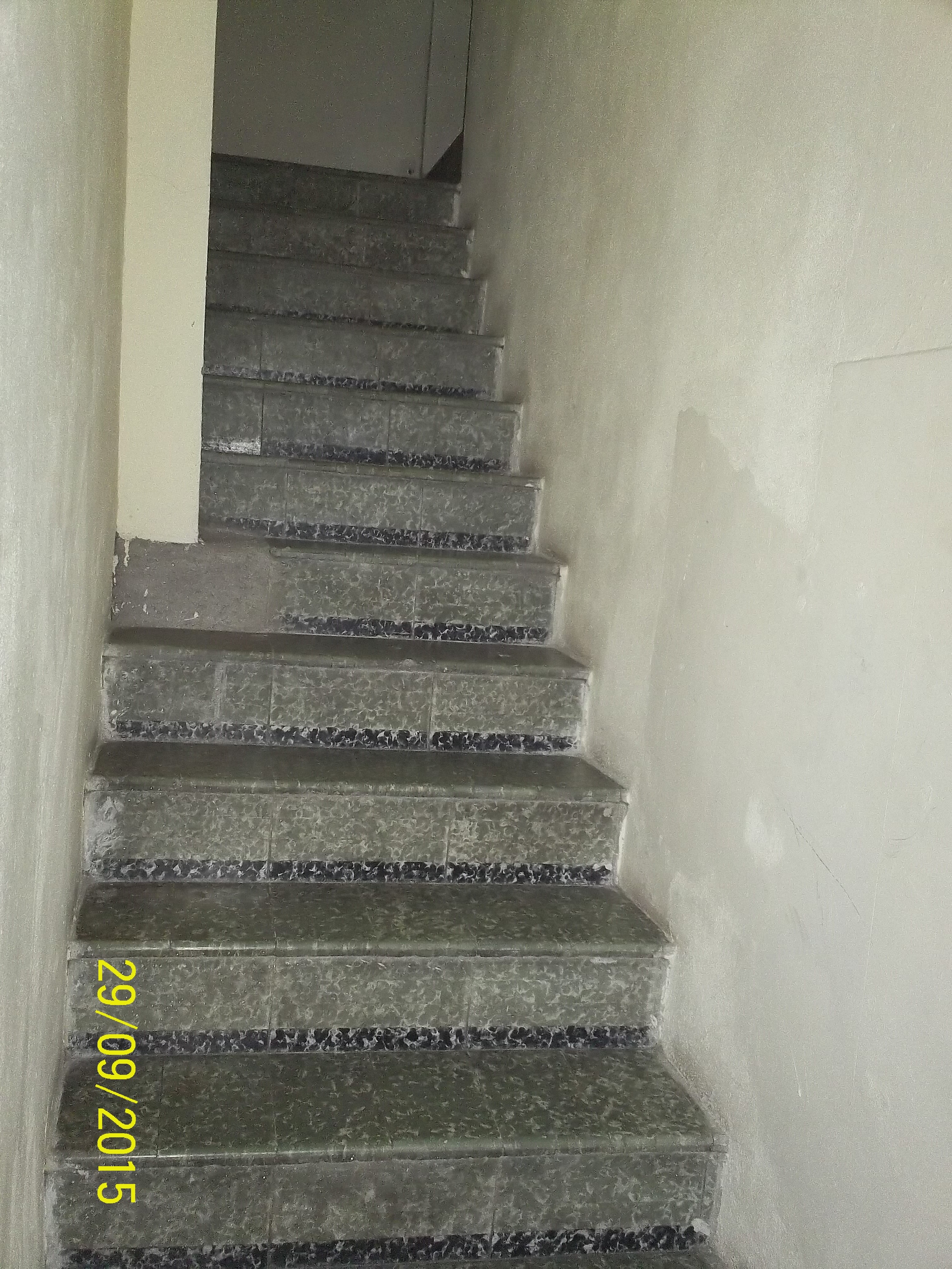 ATENCION INVERSORES! Vendo local Más Departamento Céntrico LA FALDA - 6