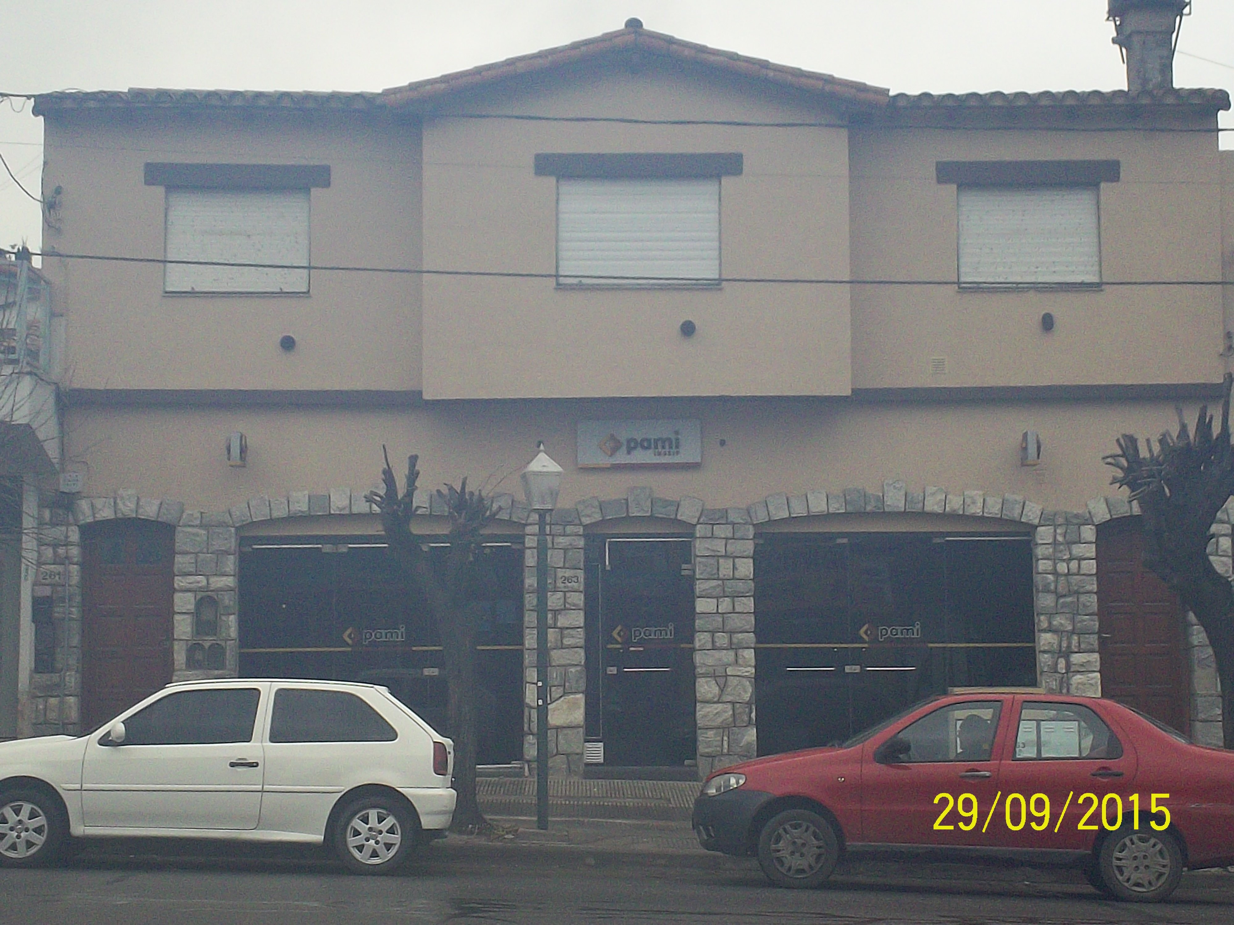 ATENCION INVERSORES! Vendo local Más Departamento Céntrico LA FALDA - 8