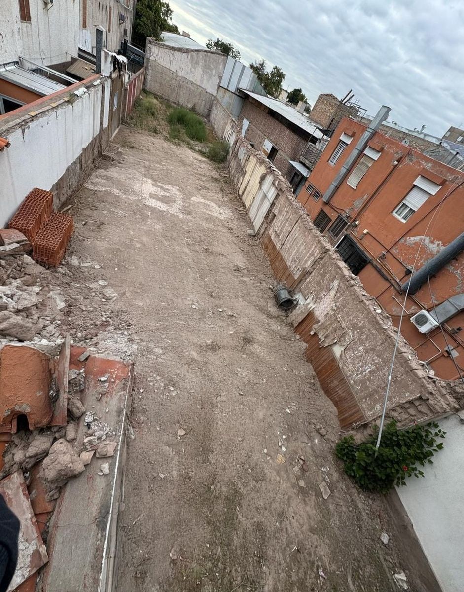 Lote en venta en Quinta Sección, Ciudad de Mendoza - 405 m² -Zonificación comercial/residencial - Listo para construir - 1