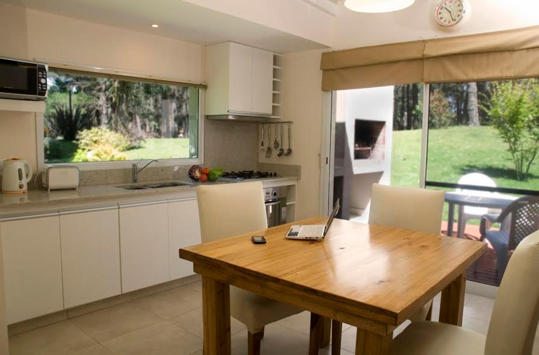PRECIOSO COMPLEJO EN VENTA EN MAR DE LAS PAMPAS - 26