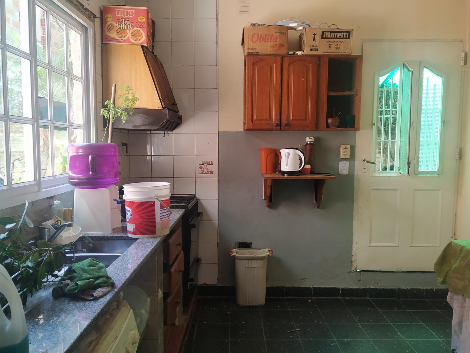 PROPIEDAD EN TAPIALES, BARRIO JOSE HERNANDEZ