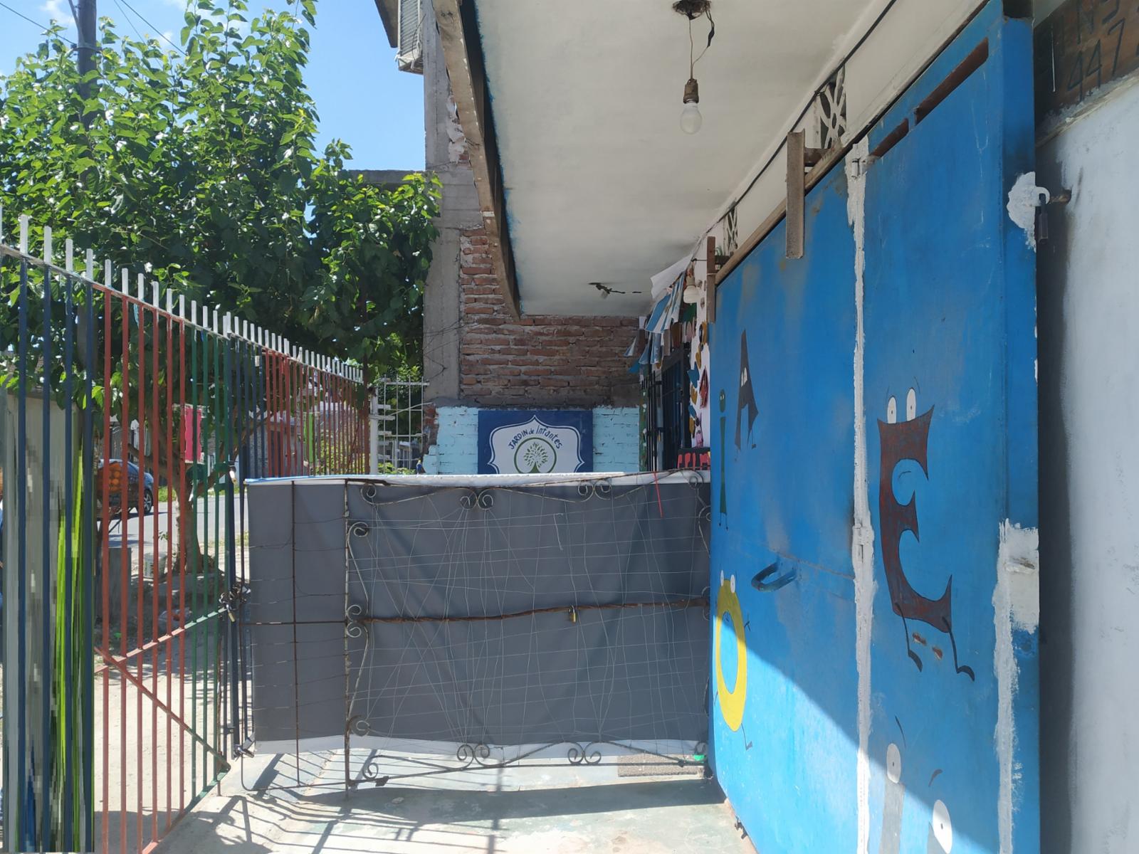 PROPIEDAD COMERCIAL CON VIVIENDA, GARAGE Y AMPLIO TERRENO — foto 2