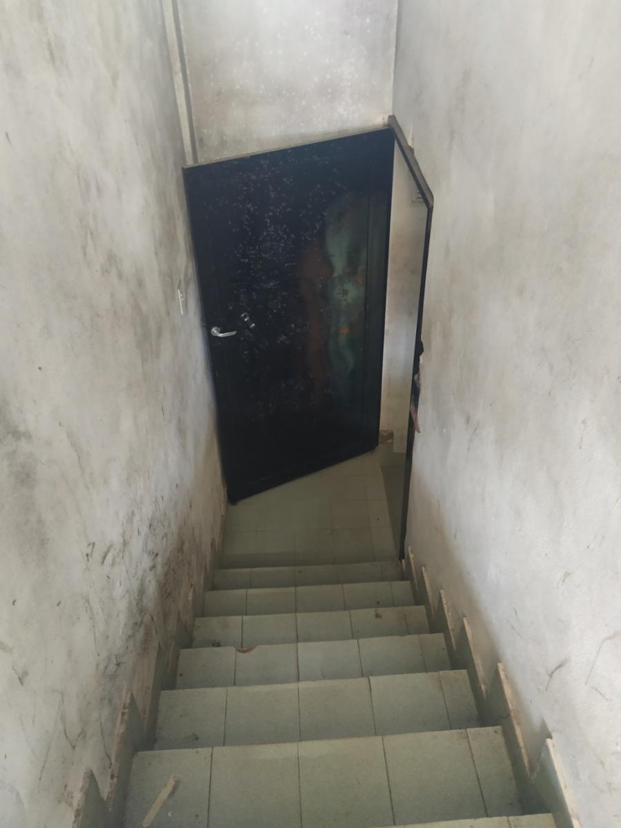 PROPIEDAD COMERCIAL CON VIVIENDA, GARAGE Y AMPLIO TERRENO — foto 11