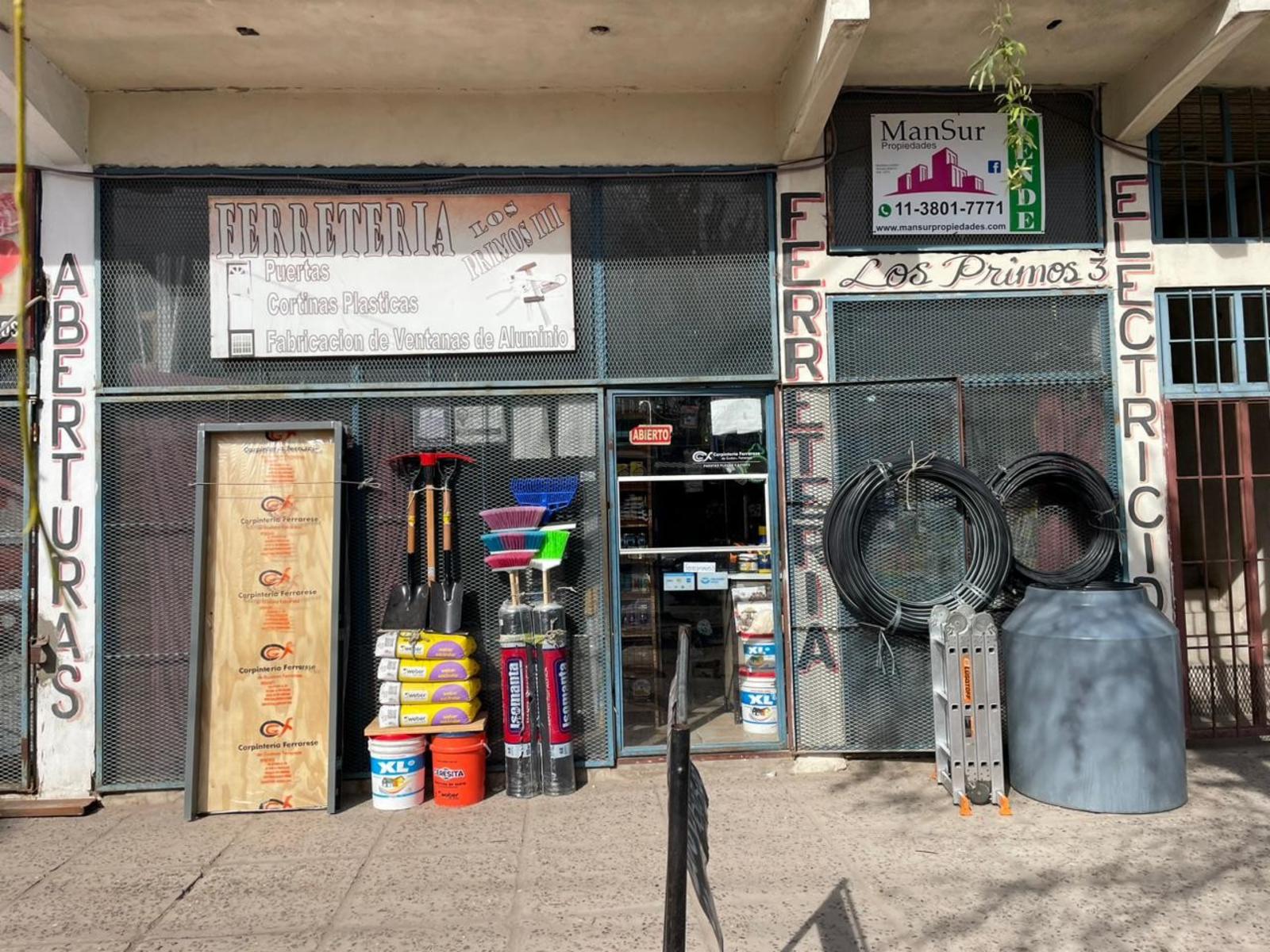 LOCAL, ZONA MUY COMERCIAL — foto 3
