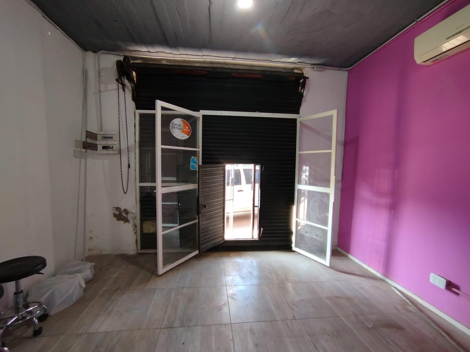 ALQUILER LOCAL COMERCIAL - 1
