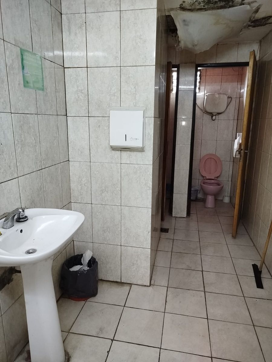 SALON COMERCIAL VILLA ALBERTINA - 7