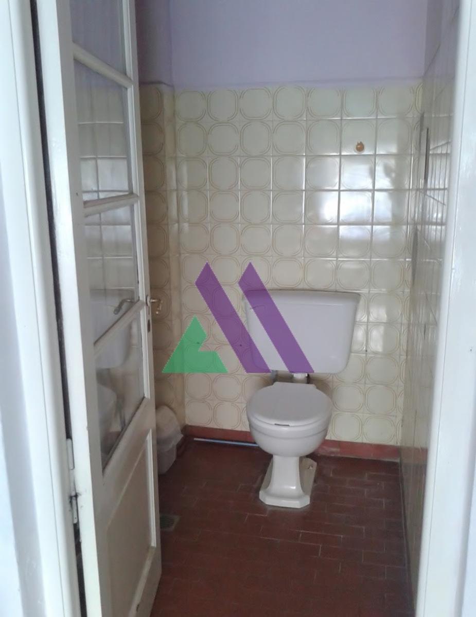 Local comercial con vivienda sobre calle principal. - 3