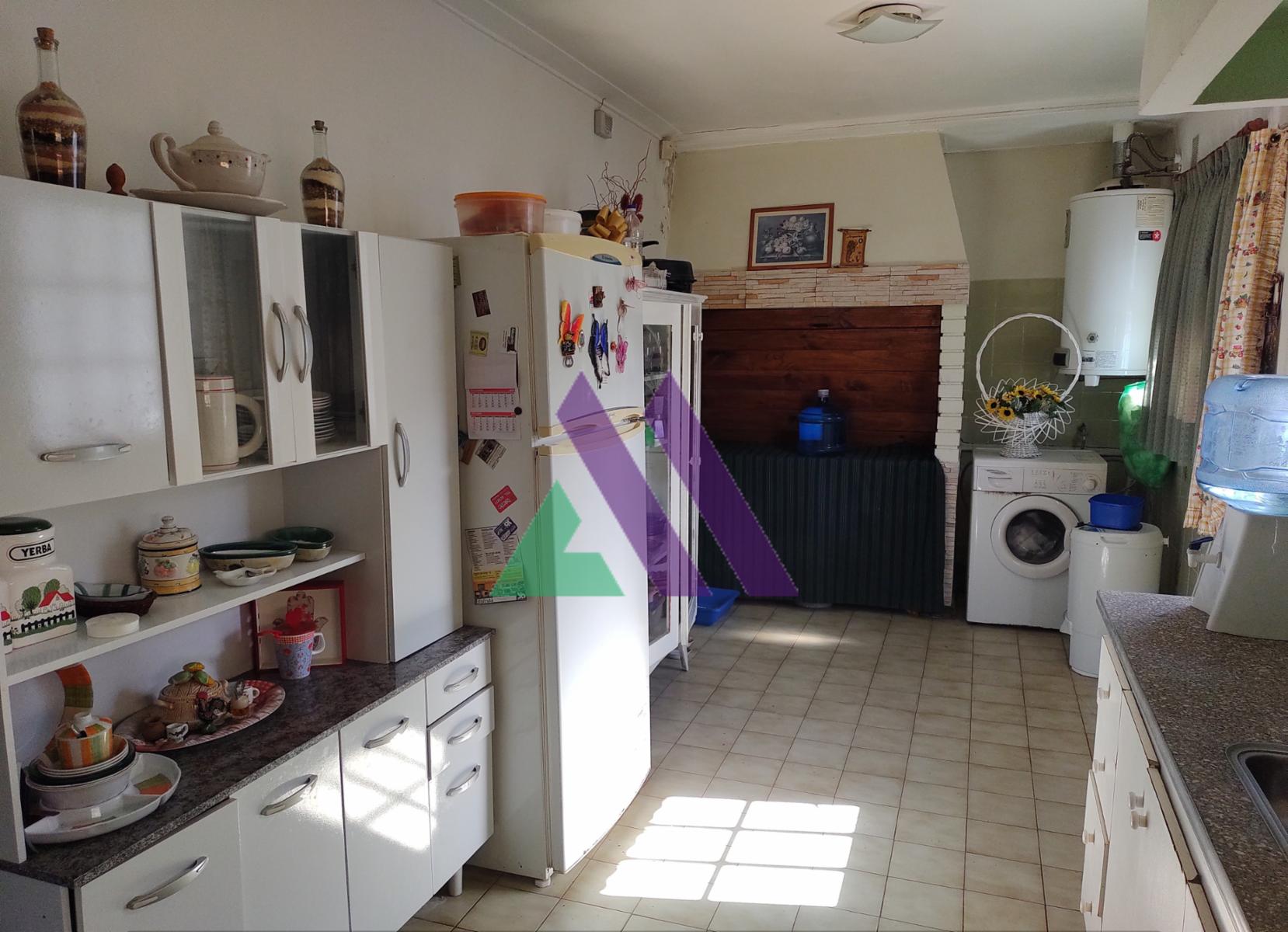 Casa 3 ambientes con pileta y gran parque — foto 4