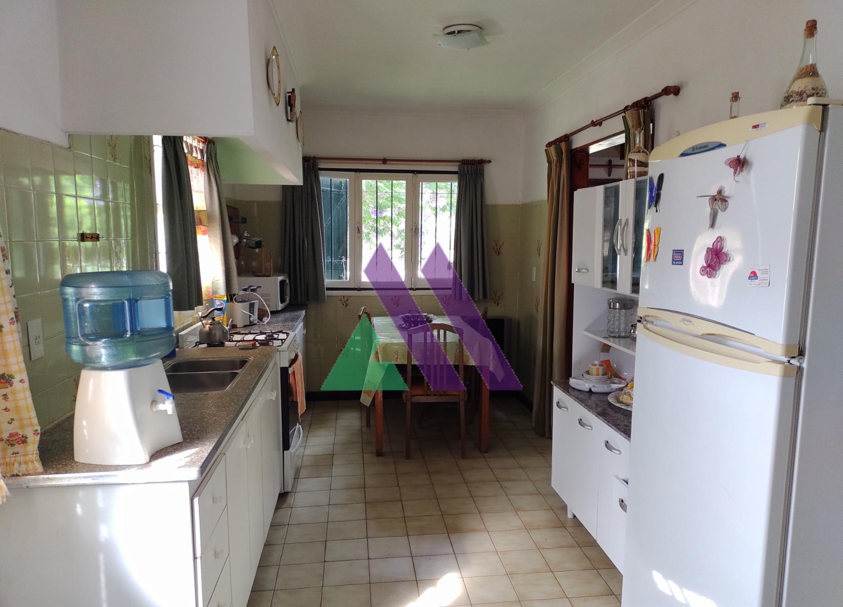 Casa 3 ambientes con pileta y gran parque — foto 5