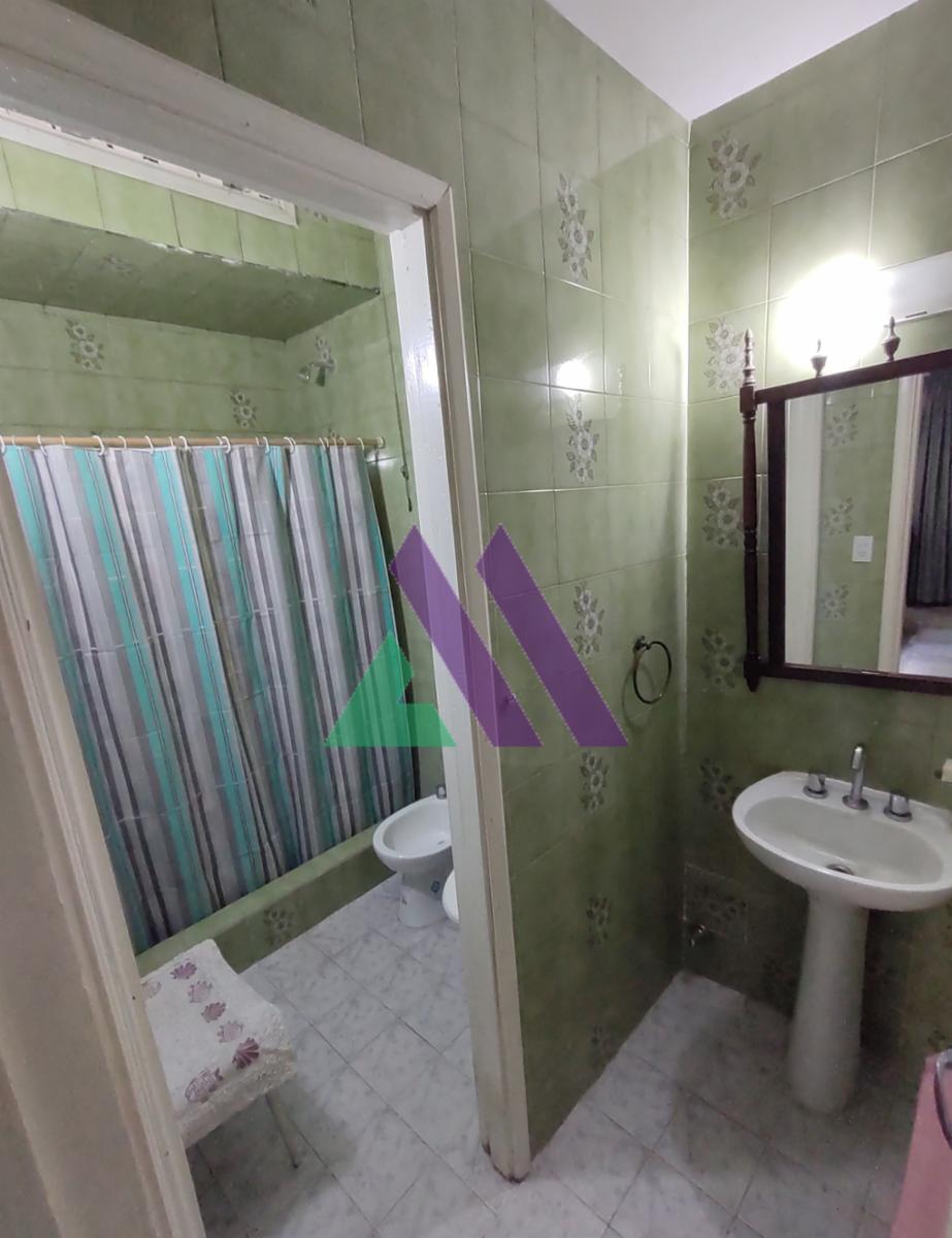 Casa 3 ambientes con pileta y gran parque — foto 9