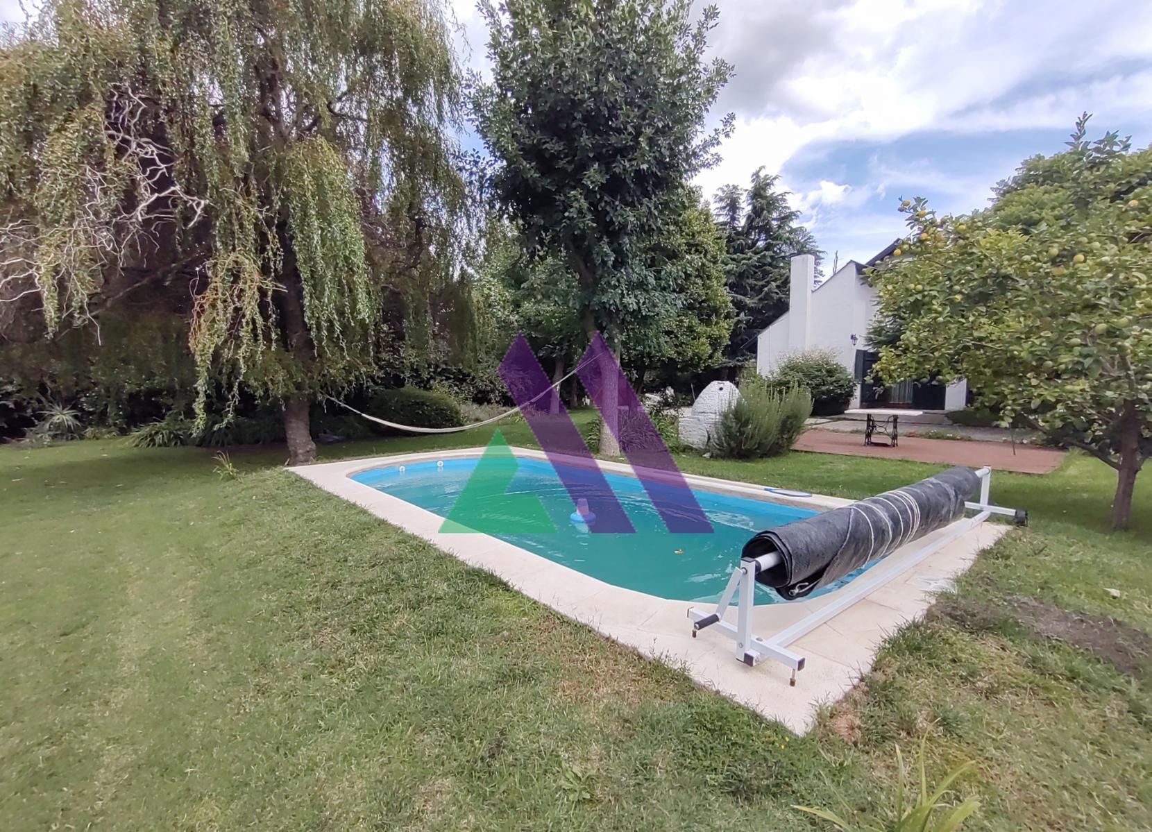 Casa 3 ambientes con pileta y gran parque — foto 13