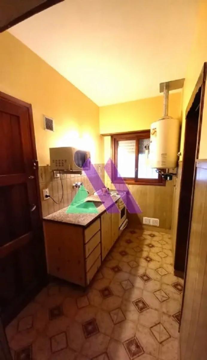 Chalet 4 ambientes con departamento. — foto 4