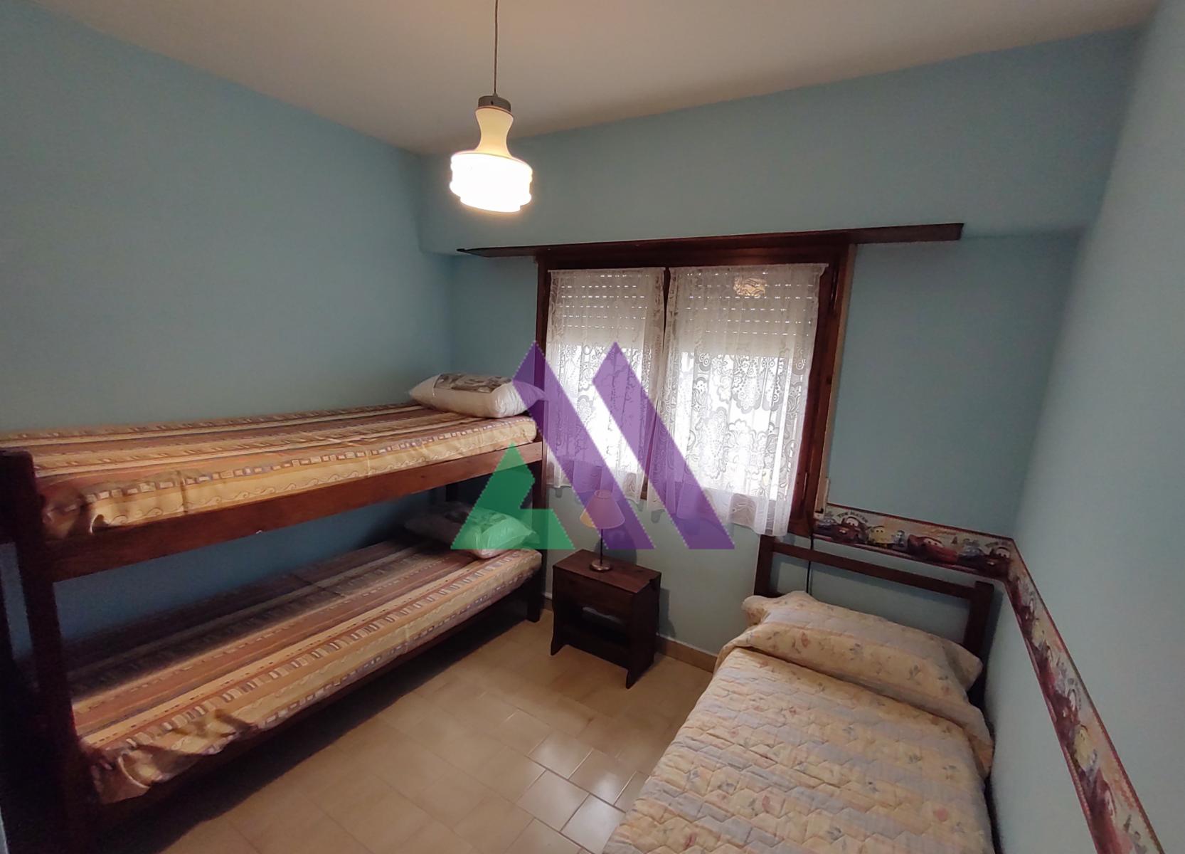 Chalet 4 ambientes con departamento. — foto 8